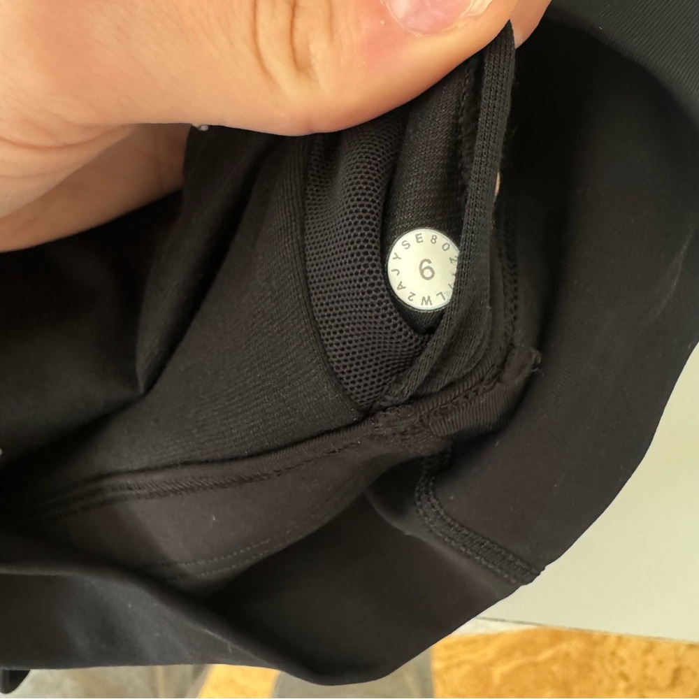Lululemon Double Tap Bra II Black - Picture 7 of 7